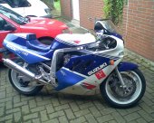 1988 Suzuki GSX-R 750 photo